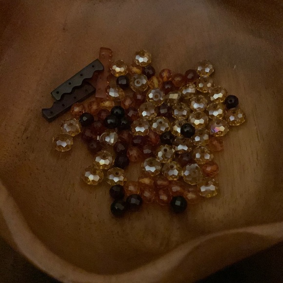 Mixed Beads - Picture 2 of 3